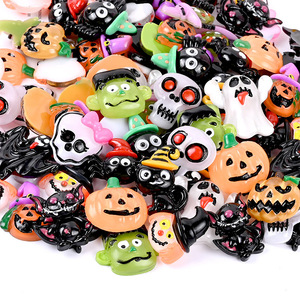 CHENXI New Arrival 100pcs Halloween Black Spider Resin Charms DIY Crafts Decorations for Home Fridge Cup Hairpin Charms - Product Image 1