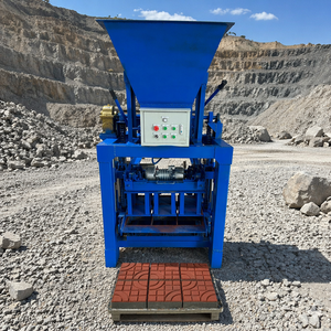 Macchina per la produzione di blocchi 4-35 con funzionamento semplice, per la lavorazione di materiali grezzi da residui edili, per progetti globali - Product Image 1