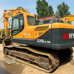 Excavatrice sur chenilles Hyundai R220LC-9S d'occasion, 22 tonnes, modèle excellent, moteur, pompe à engrenages, roulement pour inspection vidéo - Product Image 6