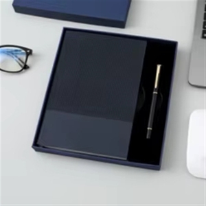 Coffret Cadeau Luxe 2026 : Carnet à Couverture Souple de Haute Qualité, Journal A6 et Stylo, Boîte d'Écriture Scolaire Personnalisée, Magnifiquement Détaillé - Product Image 2