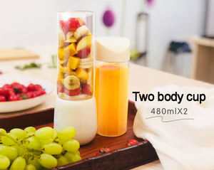 <span class=keywords><strong>Frullatore</strong></span> Portatile USB da 400 ml, <span class=keywords><strong>Mini</strong></span> <span class=keywords><strong>Frullatore</strong></span> Tascabile per Frullati Quotidiani Kkstar Milik con 4 Lame e Due Bottiglie, Vendita Calda 2020 - Product Image 4