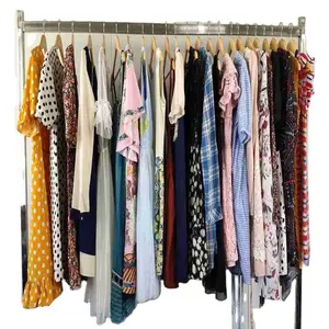 Heißer Verkauf Gute Qualität Frauen Verwendet Kleidung Kleid Silk Kleid Verwendet Kleidung