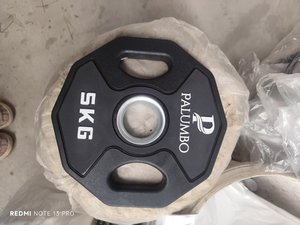 Disques de musculation noirs à dix côtés avec logo personnalisé pour haltères et entraînement de musculation - Product Image 6