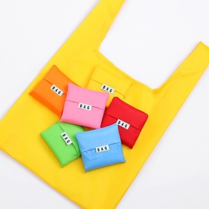 Sac à bandoulière personnalisé, écologique, réutilisable, portable, pliable, recyclable, avec motif de lettres, en tissu Oxford/Polyester - Product Image 3