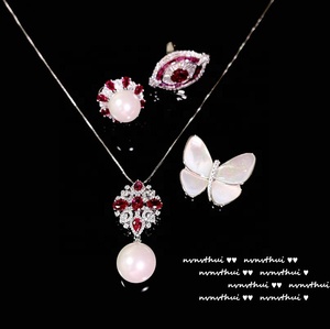 Schubert 18K Vàng Mạ Cổ Điển Rose Bột Kim Cương Đá Quý Vòng Cổ Cầu Vồng Zircon Vòng Ngọc Trai Có Giá Trị Brass Chuỗi Đảng Quà Tặng - Product Image 5