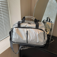 Sac de voyage minimaliste et élégant pour le week-end, sac de sport à bandoulière avec poignée de transport, léger et professionnel
