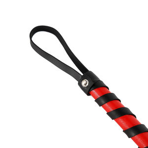 Juguetes sexuales para adultos Oem BDSM Master Sex Látigos de cuero Condicionamiento Castigo Nalgadas para SM Juguetes sexuales calientes - Product Image 4
