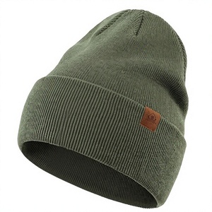 Bonnet tricoté unisexe personnalisé avec logo brodé, 100 % acrylique, chaud, à revers côtelé, pour usage extérieur, pour adultes - Vente en gros - Product Image 1