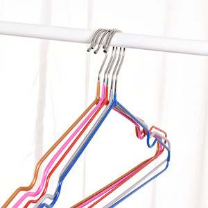 Cintres métalliques épaissis antidérapants avec revêtement nano plastique pour usage en magasin de vêtements pour adultes - Product Image 4