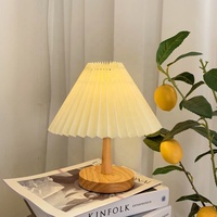 Lámpara de Mesa LED Moderna de Madera y Tela con Pantalla de Hongo, Luz Blanca Cálida Regulable para Sala de Estar, Diseño Creativo y Sencillo
