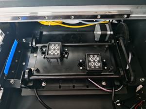 Imprimante à solvant écologique YILEE 1,6 m 1,8 m 3,2 m pour affiches, autocollants, impression de bannières en vinyle flexible, tête d'impression I3200 - Product Image 5