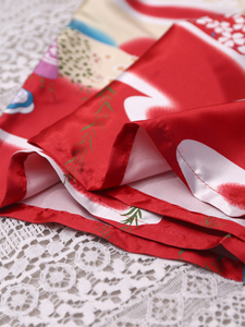 Kimono largo de satén sedoso con estampado floral para mujer, ligero, con cordón ajustable, para damas de honor, bodas, despedidas de soltera, color rojo vino. - Product Image 5