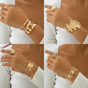 Juego de Anillos y Brazaletes Abiertos de Acero Inoxidable con Diseño Geométrico, Estilo Punk Vintage, Joyería de Moda Unisex para Compromiso - Product Image 3
