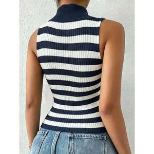 Pull Polo Slim Fit Blanc pour Femme, Haut Côtelé Rayé - Product Image 5