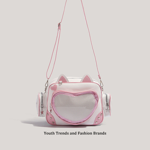 Tas Ita Bentuk Hati Kawaii Kustom, Tas Ita Bentuk Hati Berbahan Beludru Mewah dengan Renda Pink yang Menggemaskan untuk Penggemar Anime - Product Image 3