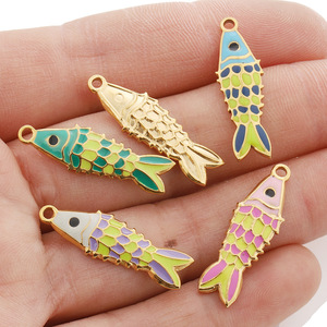 Pendentif en émail en forme de poisson en acier inoxydable plaqué or 18 carats, coloré, pour la création de bijoux DIY H1616 - Product Image 3