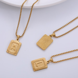 Collar con colgante de acero inoxidable chapado en oro de 18k con inicial de la A a la <span class=keywords><strong>Z</strong></span>, 26 letras, joyería para mujer, venta al por mayor. - Product Image 1