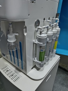 Hệ thống nước RO di tiên tiến sản xuất đầu ra độ tinh khiết cao 30lph với thiết kế tiết kiệm năng lượng và hiệu suất dẫn cực thấp - Product Image 5