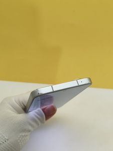 Teléfono Móvil Redmi Turbo 4 Pro Original Rojo, 6.8 Pulgadas, Snapdragon 8s Gen 4, 50MP, Batería de 7550mAh, Carga de 90w, Usado, 5G - Product Image 4