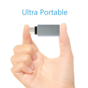 <span class=keywords><strong>USB</strong></span> <span class=keywords><strong>C</strong></span> a <span class=keywords><strong>USB</strong></span> 3,0 OTG adaptador cargador <span class=keywords><strong>MacBook</strong></span> <span class=keywords><strong>Pro</strong></span> aluminio tipo <span class=keywords><strong>C</strong></span> macho a hembra convertir Salida de CA para uso de teléfono móvil - Product Image 4