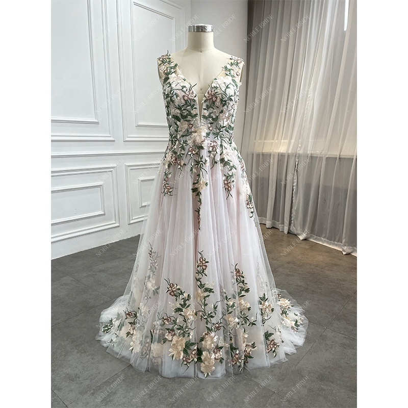 Plus Size 2025 New Luxury V