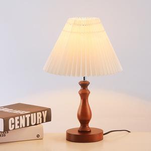 American Style Table Lamp Warm <b>Light</b> New Chinese Design Pleated Grass Skirt Decorative Switch Control Dimmable Night <b>Light</b> - Product Image 4