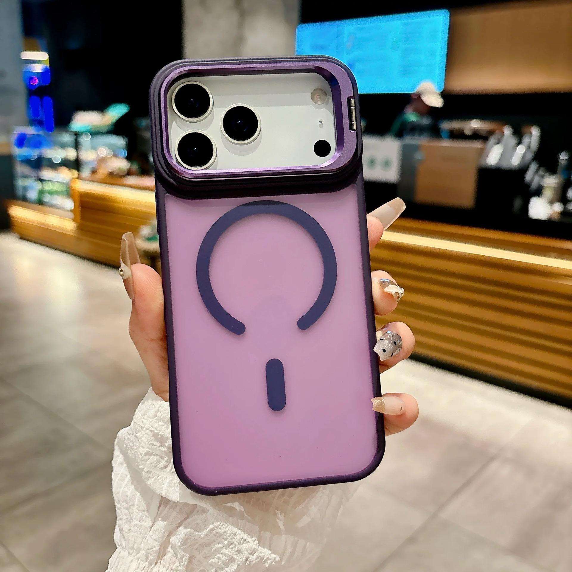 สีม่วงเข้ม