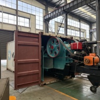 Concasseur à mâchoires mobile 250x400 avec alimentateur vibrant et moteur diesel pour l'exploitation minière et les carrières