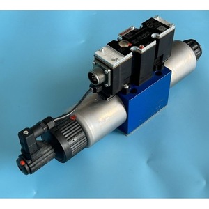 Válvula Direccional Proporcional Rexroth 4WREE 10 W1-25-2X G24K31 F1V 315 Bar 250 L/min, Válvula Hidráulica de Acero Inoxidable - Product Image 4