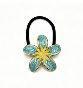 Nuevas Horquillas para el Cabello con Flores de Plumeria Estilo Boho, Románticas Horquillas con Flores Esmaltadas, Elegantes Accesorios para el Cabello para Mujer, para Vacaciones de Verano - Product Image 5