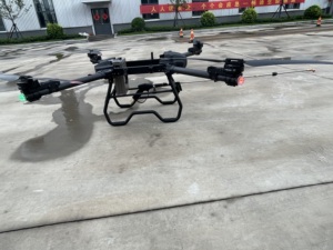 Drone de nettoyage à haute pression <span class=keywords><strong>pour</strong></span> bâtiments, panneaux solaires et fenêtres - Drone de nettoyage commercial - Product Image 3