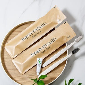 Set de Accesorios de Aseo para Huéspedes de Hotel de 5 Estrellas, Portátil, Biodegradable, de Plástico PLA Desechable y Ecológico, OEM - Product Image 2