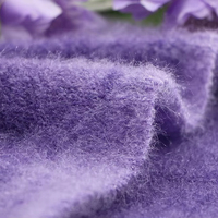 Vente en gros de fil dégradé en poils de chat de 4cm, laine à tricoter fantaisie chaude et douce pour la peau, non collante et scintillante pour la couture