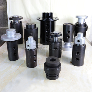 ข้อต่อไฮดรอลิกแบบหมุนหลายทาง สแตนเลส DN10-DN200 พร้อมหน้าแปลนและเกลียว สำหรับเครื่องจักรอุตสาหกรรมก่อสร้าง - Product Image 1