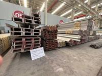 Profilés en acier en gros : Poutres en C et en U galvanisées pour la construction de toitures