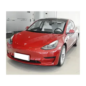 Tesla Model 3 Red New Energy Vehicles coppia economica velocità massima 261 Km/H Long Range Endurance Midsize Ev Car