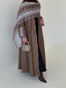 Abaya a Maniche Larghe con Design a Blocchi di Colore, Abbigliamento Islamico Premium Traspirante <span class=keywords><strong>per</strong></span> Donne Musulmane, Modesto <span class=keywords><strong>per</strong></span> Matrimoni, Autunno Primavera - Product Image 3