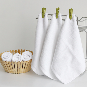 Serviette de toilette en coton blanc pur de haute qualité, douce, respectueuse de la peau, absorbante, idéale pour l'essuyage des mains en hôtel - Product Image 3