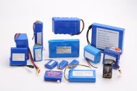 Pack de batteries au lithium-ion personnalisé 18650 21700 32700 1S1P 2S1P 3S1P 3S2P 4S1P 4S3P 6S2P 7S1P 7.4V 11.1V 14.8V 24V