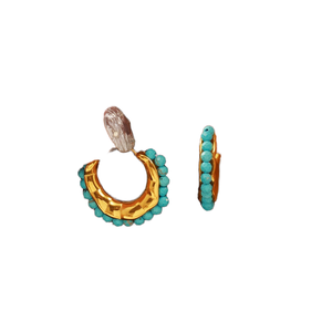 Pendientes de aro en forma de C para mujer, de acero inoxidable chapado en oro y cuentas de piedra natural, estilo bohemio para uso diario. - Product Image 1