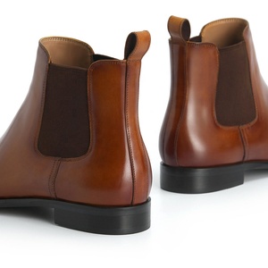 2022 negro marrón PU cuero Chelsea botines planos punta redonda botines mujeres botas cortas zapatos de talla grande - Product Image 5
