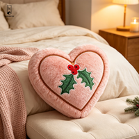 Coussin en peluche Cœur de Noël avec broderie baies de houx, rose, doux, rembourré, décoratif pour la maison, le canapé, cadeau