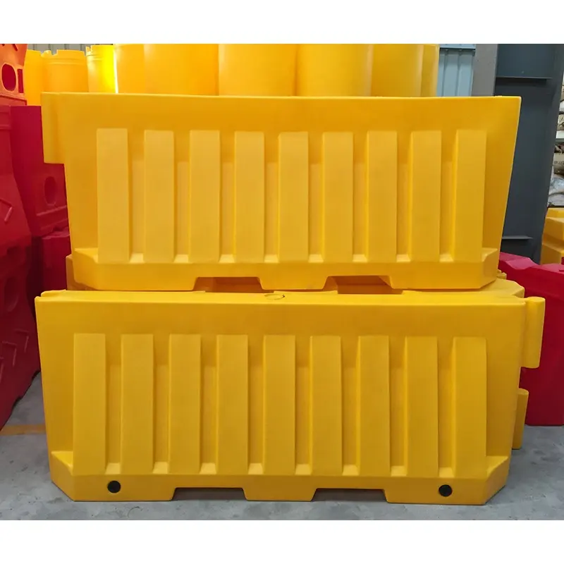 2000MM New Jersey Rotational Plastic water filled traffic barrier