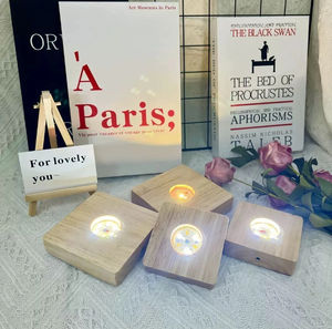 Veilleuse moderne en bois massif carré avec base lumineuse et artisanat en bois, <span class=keywords><strong>pierre</strong></span> de cristal, blanc chaud, LED centrale - Product Image 6