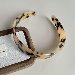 En Moda Vintage Leopar Kaplumbağa Kabuğu Desenli Asetat 2.5cm Genişliğinde Saç Bandı Zarif Klasik Kadın Kız Saç Aksesuarları - Product Image 1