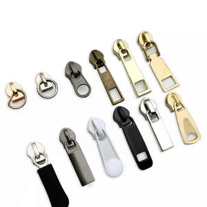 DAWEI Usine Ventes Directes Logo Personnalisé Fermeture Éclair Curseur Haut De Gamme Marque À Capuche Rectangle École Vêtements Pour Hommes Personnalisé Poids Zip - Product Image 3