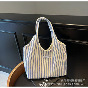 Bolso artístico para niña para mujer, novedad de verano 2025, bolso de lona informal de gran capacidad con hombro a rayas - Product Image 6