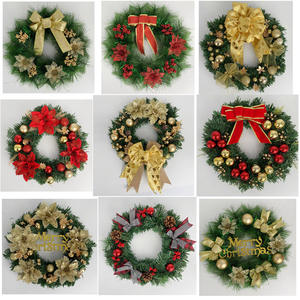 Guirlande <span class=keywords><strong>de</strong></span> Noël suspendue en plastique avec boule et anneau en rotin vert simulé pour décoration intérieure <span class=keywords><strong>de</strong></span> Noël - Product Image 6