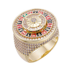 Nuovo Design Artigianale di Tendenza Anello <span class=keywords><strong>da</strong></span> <span class=keywords><strong>Uomo</strong></span> in Argento Sterling 925 con Bussola Smaltata in Oro 18K e Diamanti Baguette a Roulette - Product Image 1