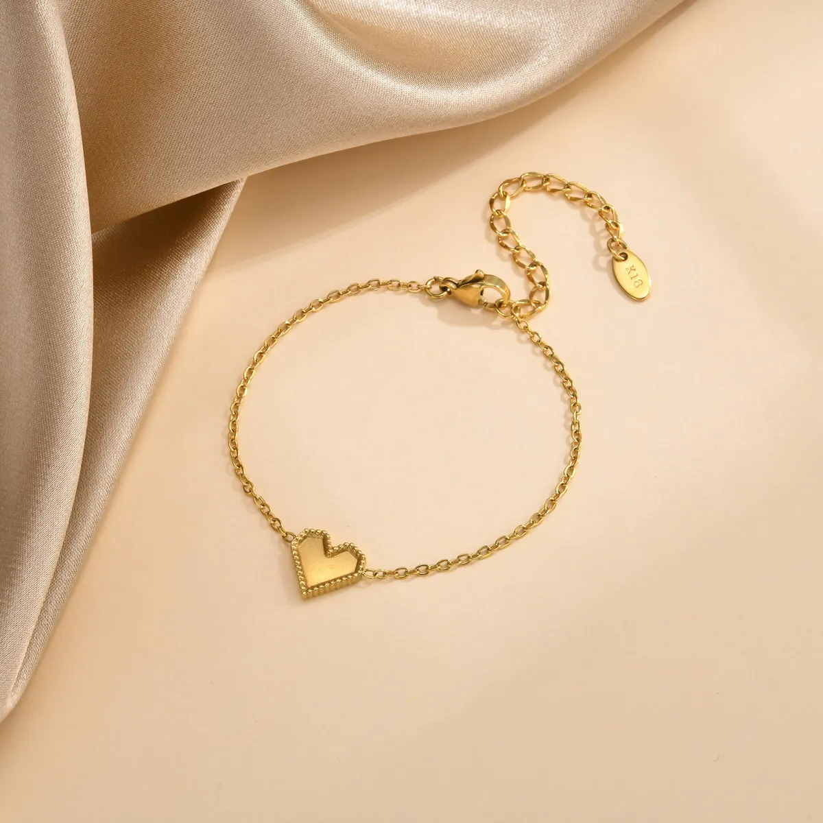 Bracciale all'ingrosso placcato in oro 18k con ciondolo a catena a forma di cuore zircone gioielli di san valentino miglior regalo per ragazze braccialetti di moda